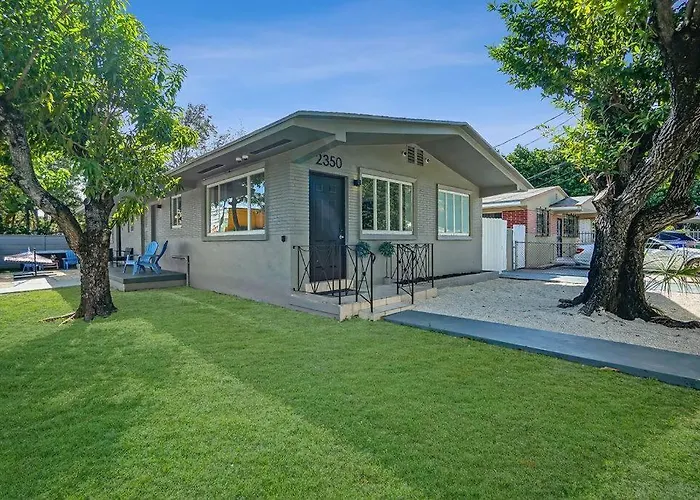Wynwood Bungalow Hottub & Pking