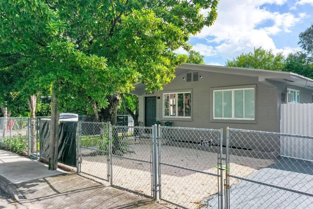 Wynwood Hottub & Pking Casa de férias *